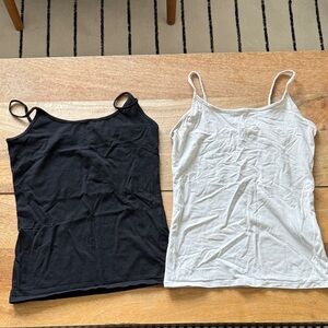 Set of 2 Banana Republic Black and White essential tanks